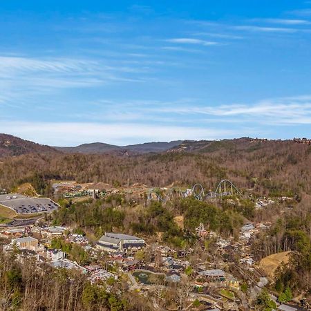 Pinecrest Townhomes-1King-2Queen Unit-Updated Pigeon Forge Extérieur photo