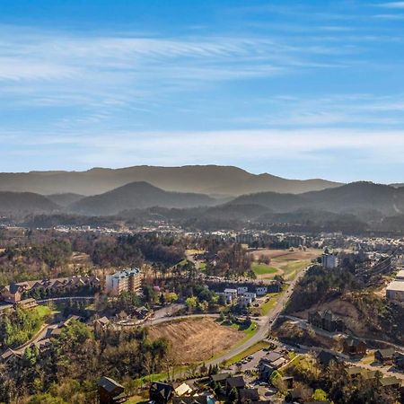 Pinecrest Townhomes-1King-2Queen Unit-Updated Pigeon Forge Extérieur photo