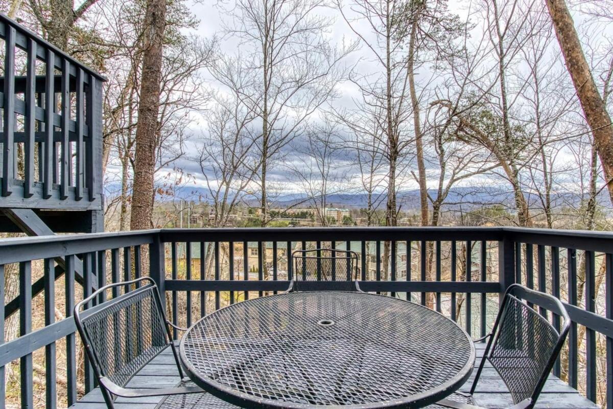 Pinecrest Townhomes-1King-2Queen Unit-Updated Pigeon Forge Extérieur photo