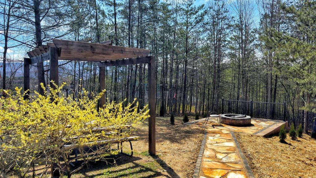 Pinecrest Townhomes-1King-2Queen Unit-Updated Pigeon Forge Extérieur photo